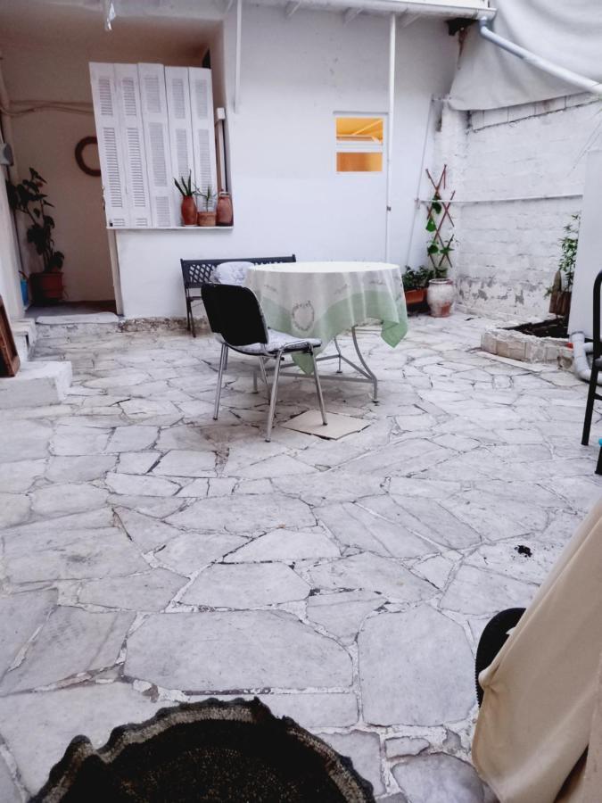 Στην Αυλή Της Ράχης Daire Kalamata Dış mekan fotoğraf