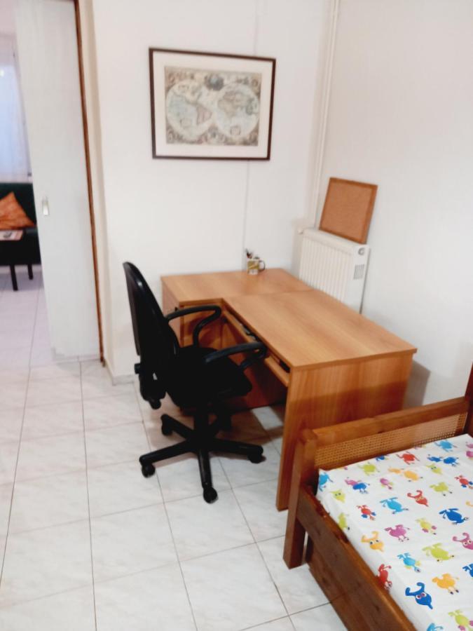 Στην Αυλή Της Ράχης Daire Kalamata Dış mekan fotoğraf